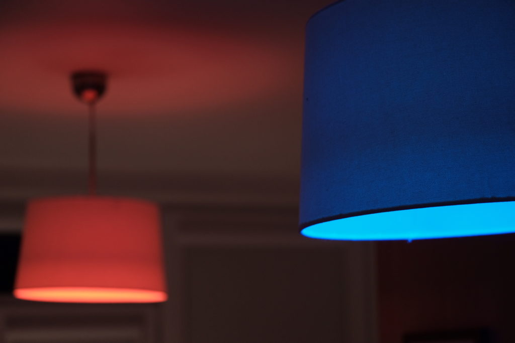 kolorowe światło lampy do pokoju dzieciecego kolorowe żarowki lampa z przyciemniaczem aplikacja do oświetlenia 